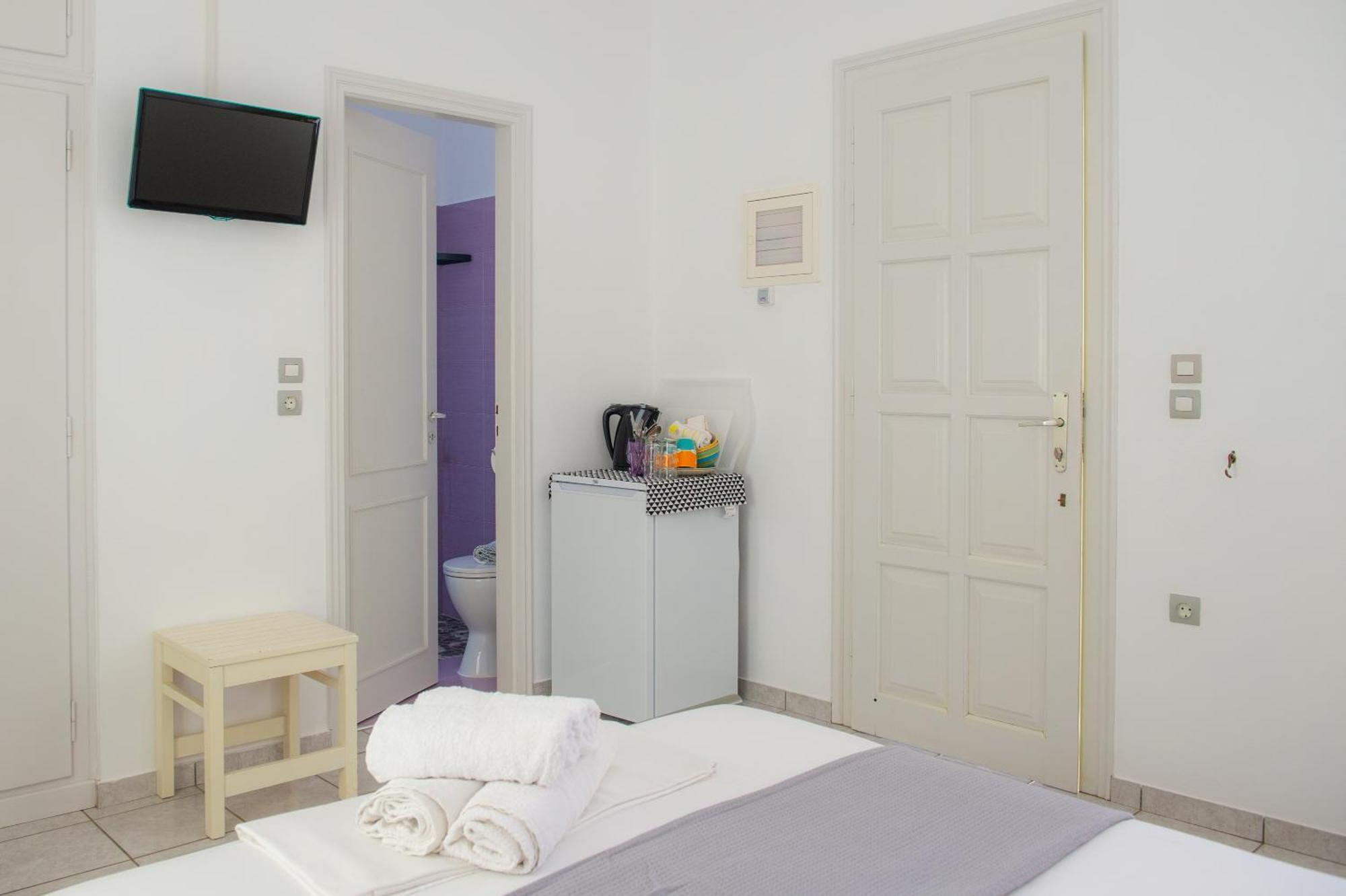 Morpheas Pension Rooms & Apartments 卡马雷 客房 照片